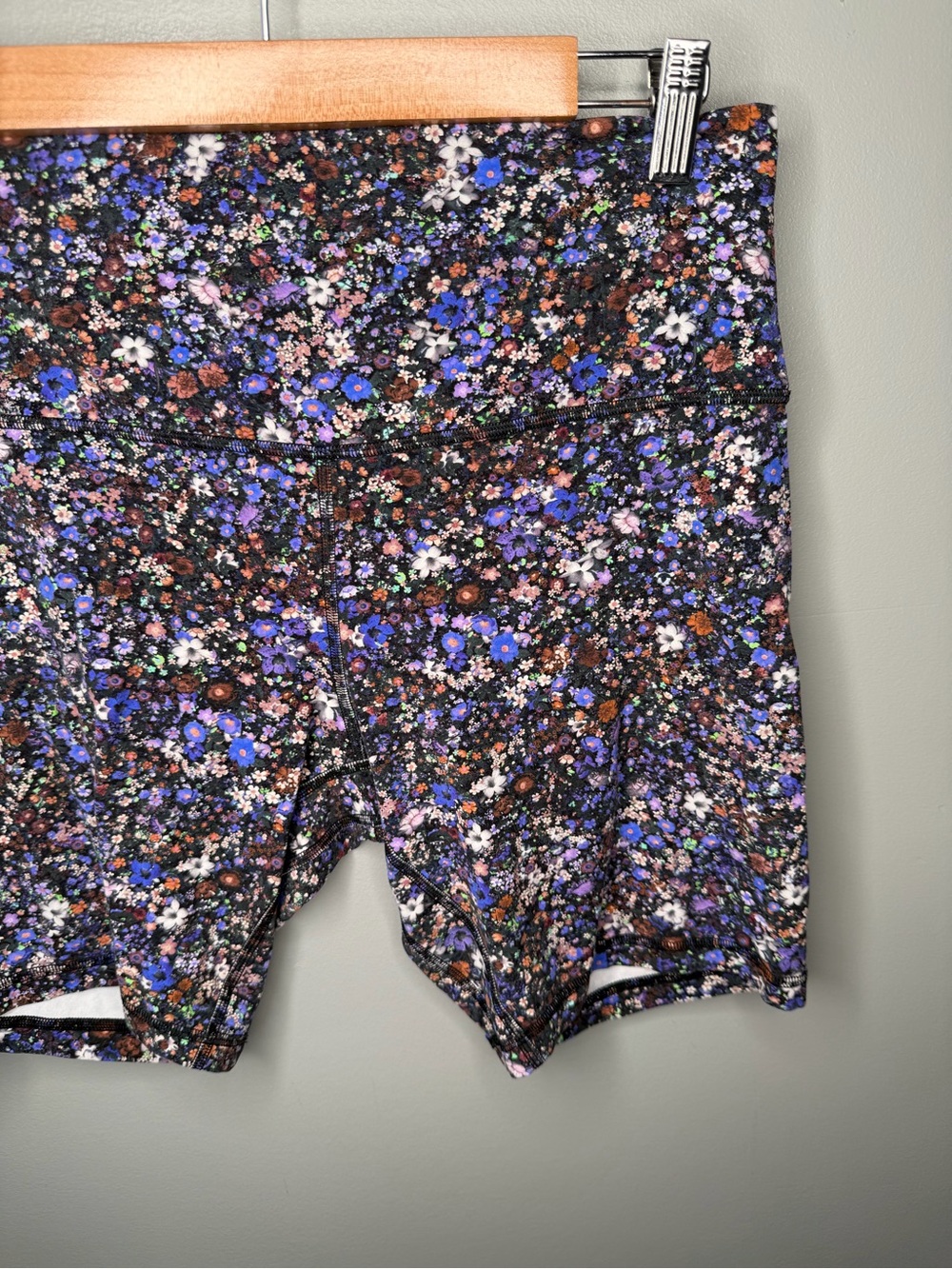 Lululemon Align High-Rise Short 8" - Flower Burst Multi - Picture 5 of 11
